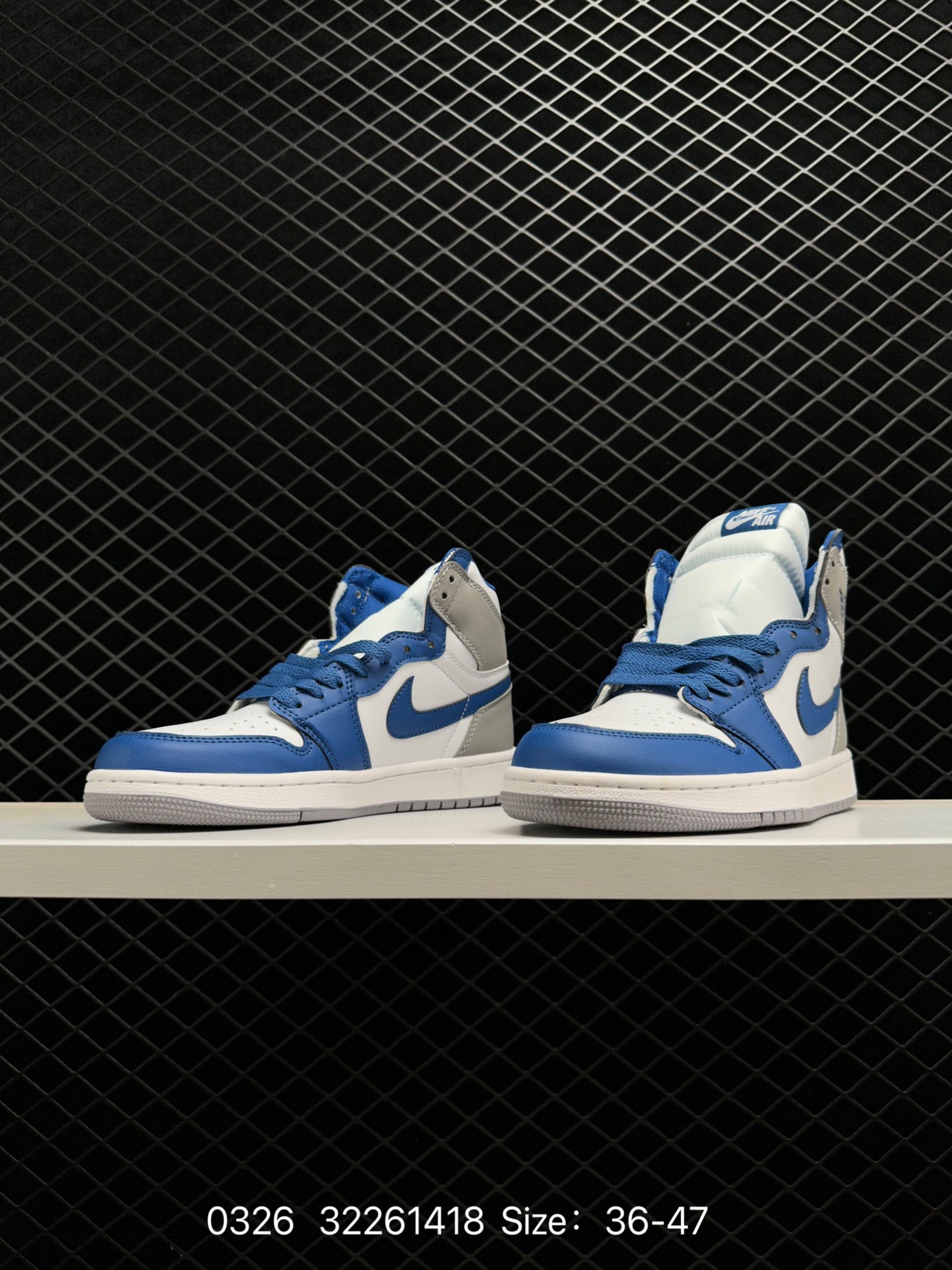 Air Jordan 1 High OG“University Blue”